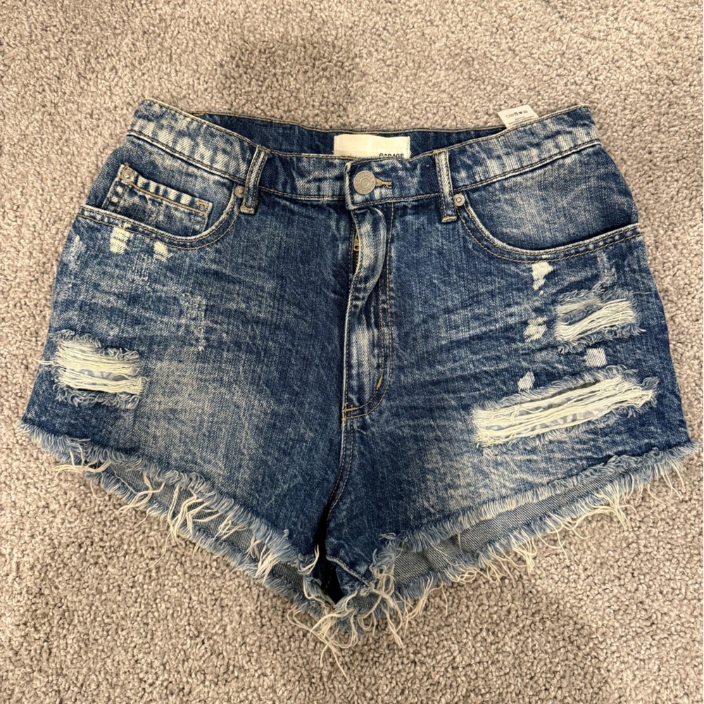 Garage distressed denim short shorts size 5
